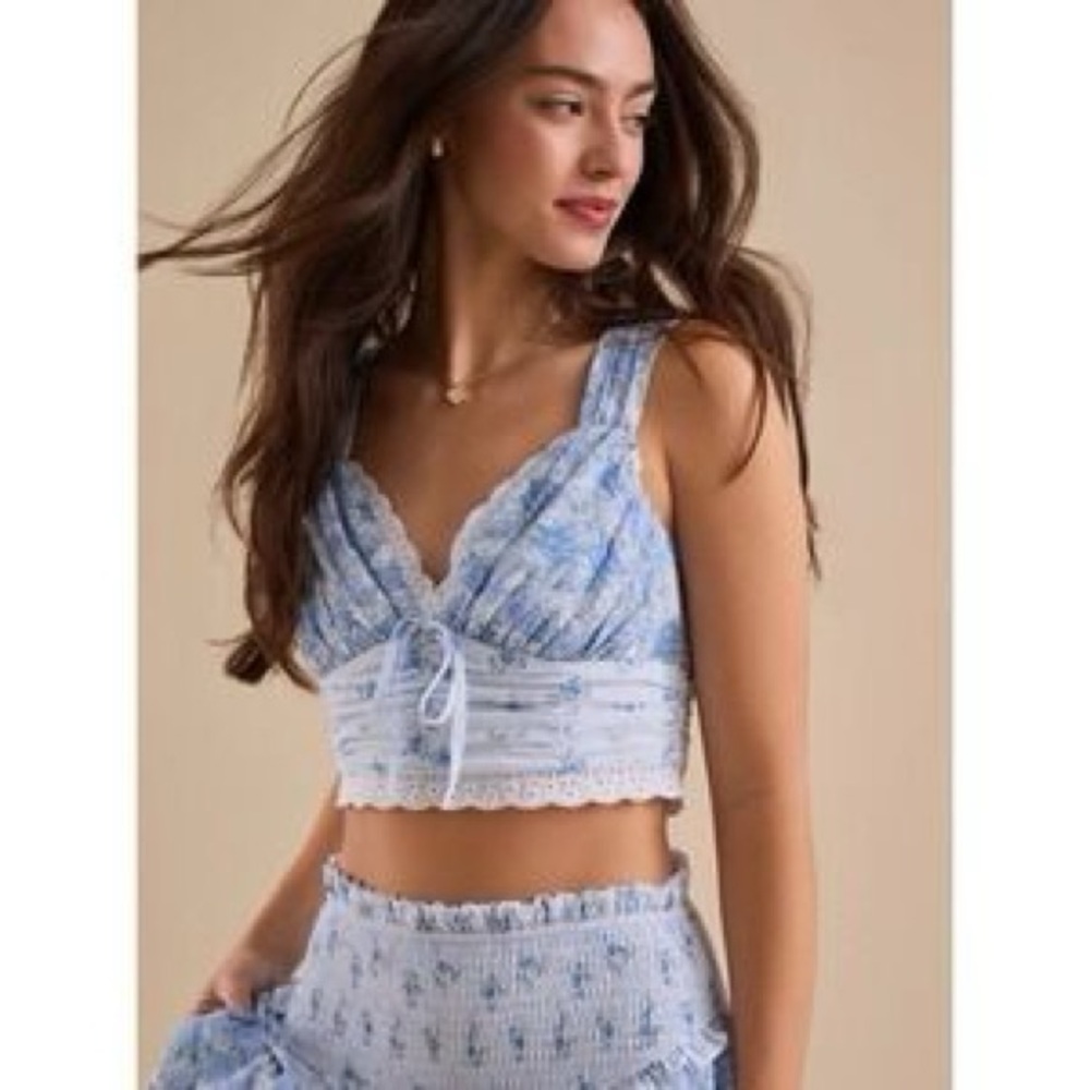 Altar'd State Blue Floral Lace-Trim Crop Top
